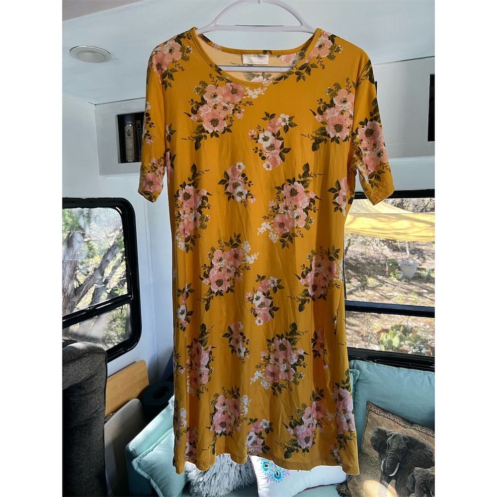 Bobbie Brooks Women's Yellow Floral T-Shirt Dress Size L Knee Length